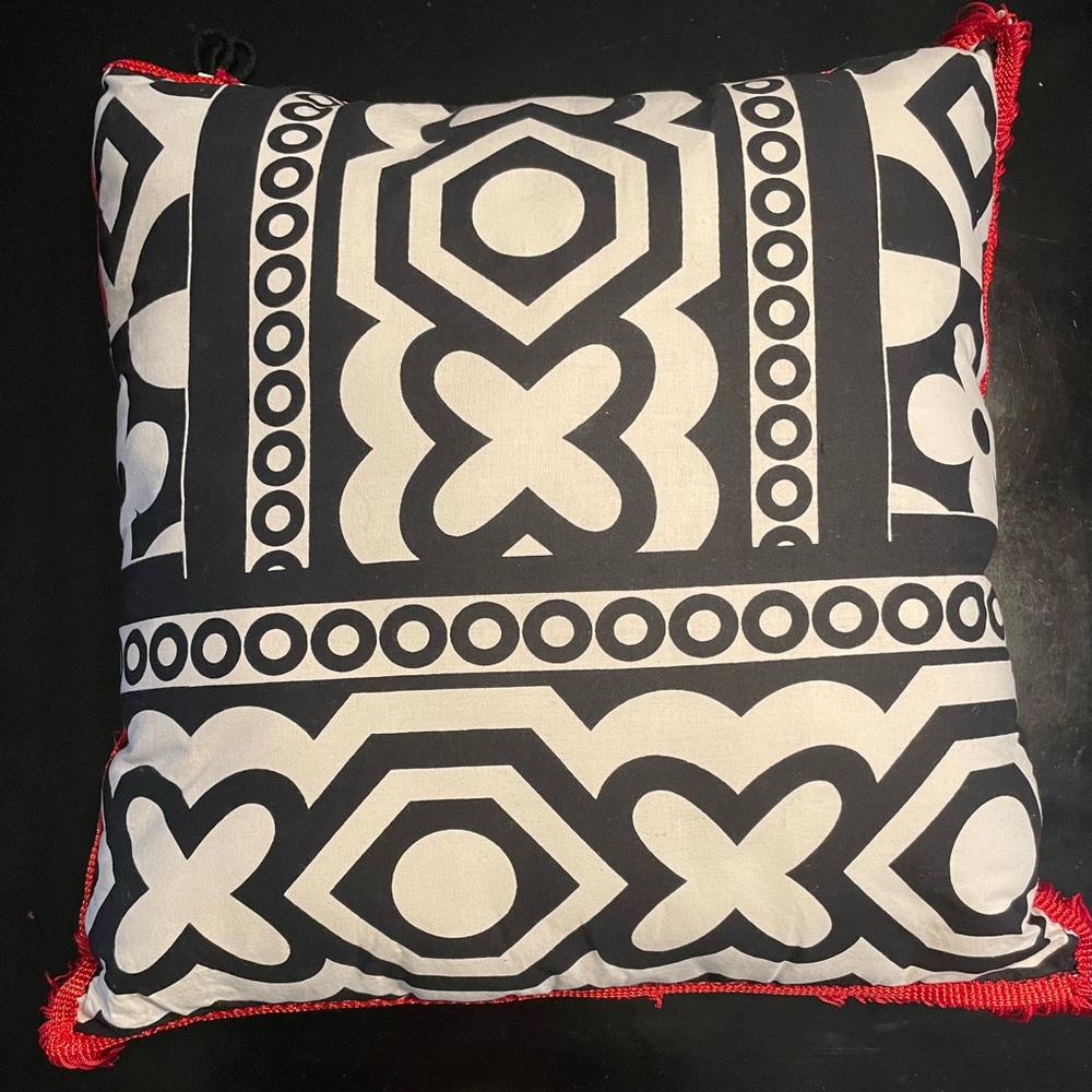 Geometric Black and White Pillow with Red Trim